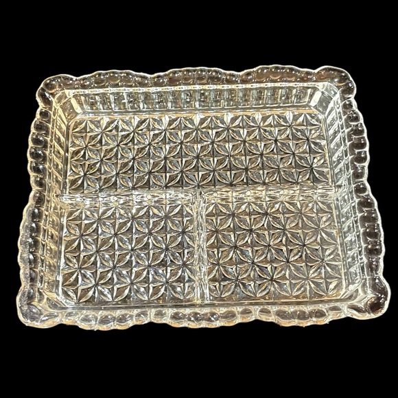 Vintage Relish or Serving Divided Pressed Glass Diamond Cubist Dish Tray - Picture 1 of 10